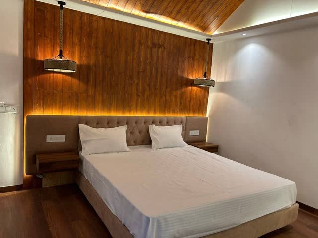 Harsil Village Resort: orchard cottages by the Bhagirathi, Harsil — photo 2
